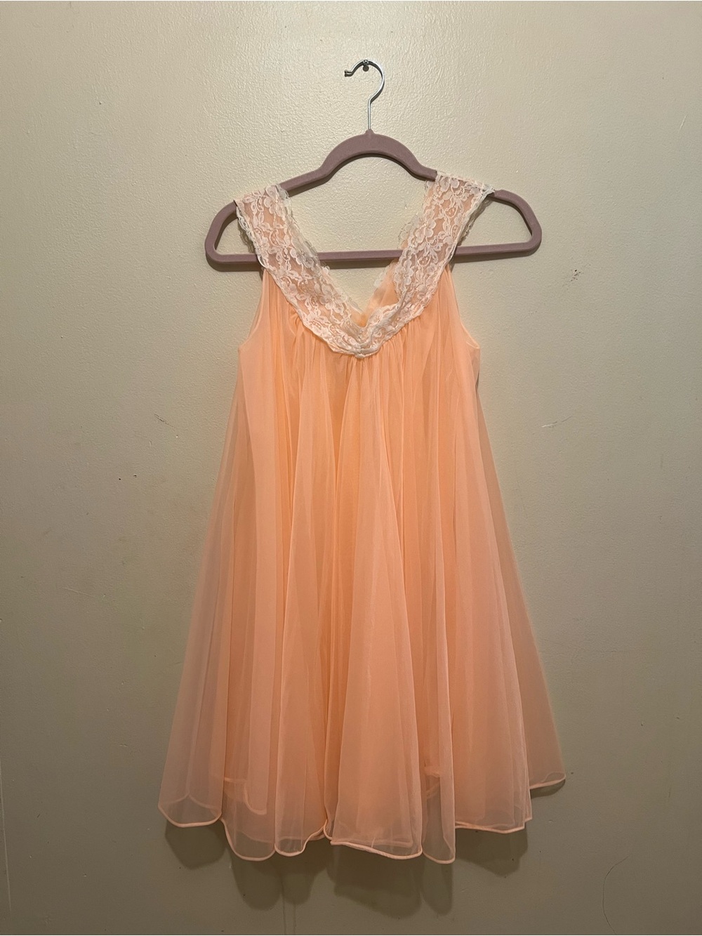 Vintage 50’s 60’s RoVel of California pink nylon chiffon and lace lingerie set. - Picture 3 of 4